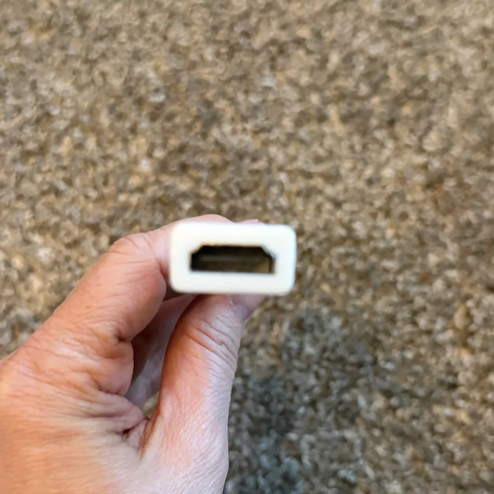 Belkin White Connectivity Cable mini display port to hdmi adapter
